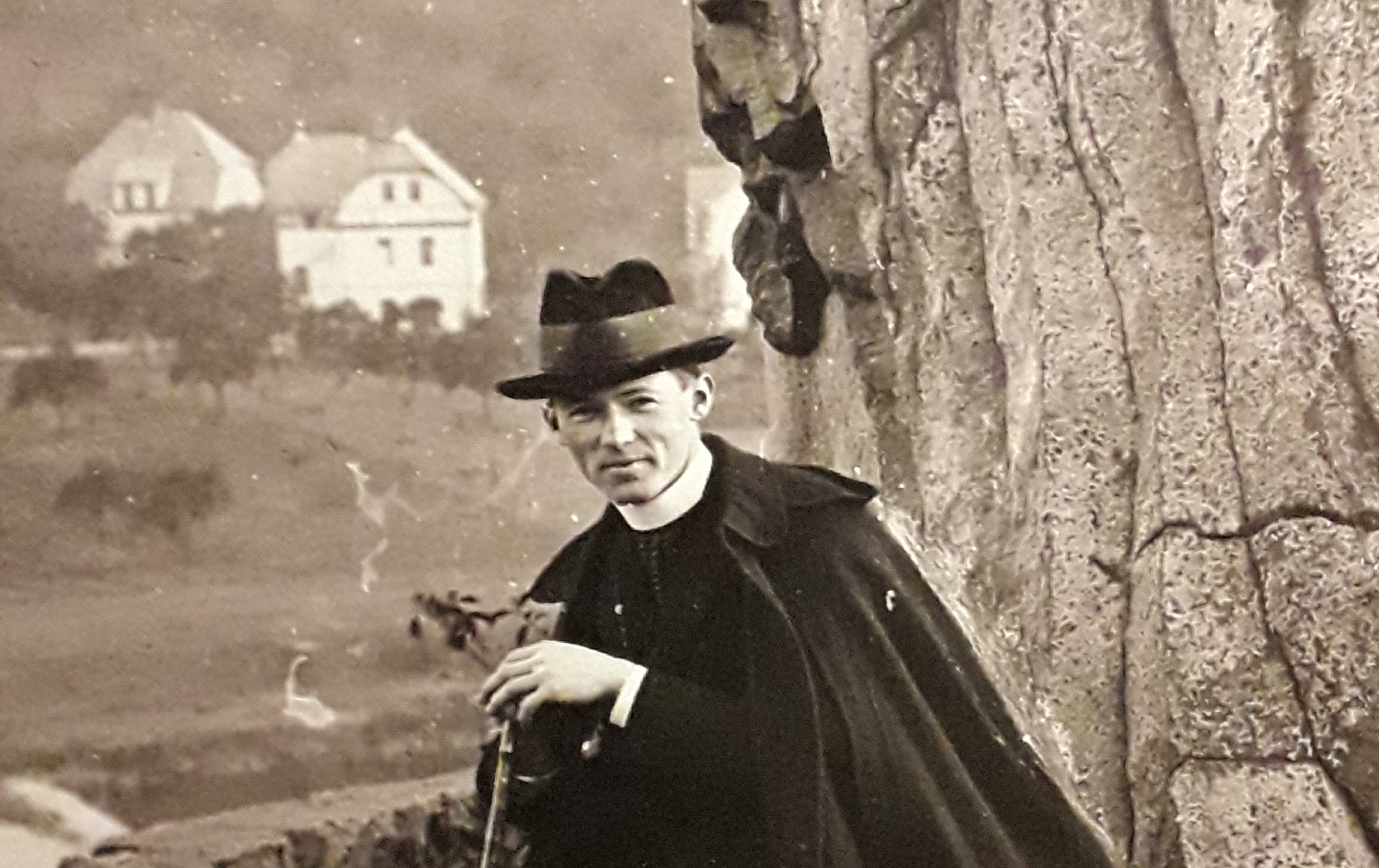 Kněz, který byl vášnivým fotografem