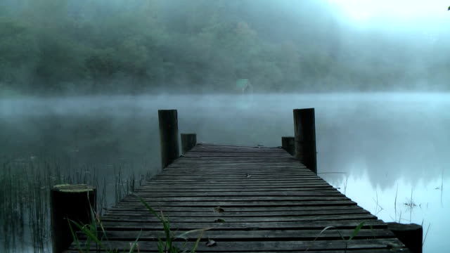 Petra Zamprová: Jezero (BÁJNÁ KNIHOVNA)